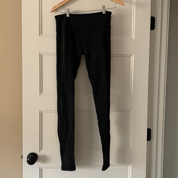 Lululemon leggings - black and blue reversible - Picture 1 of 4